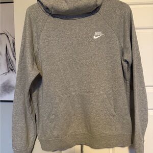 Nike Heather Gray Sweatshirt